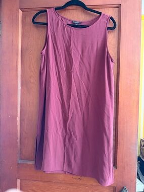 Eileen Fisher Sleeveless Shift Dress in Mauve Rose